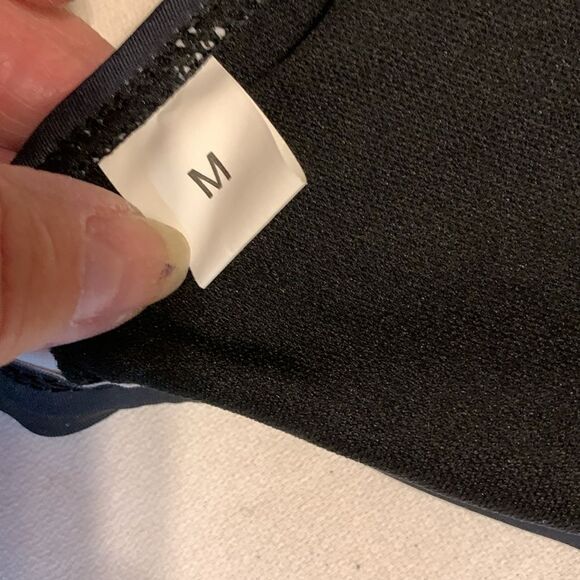 Black and white polkadot size medium NWOT 2-piece bikini - Picture 7 of 11